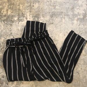 H&M STRIPE PANTS CROP PAPERBAG WAIST TIE BELT B & W STRIPES HIP POCKETS SIZE 14